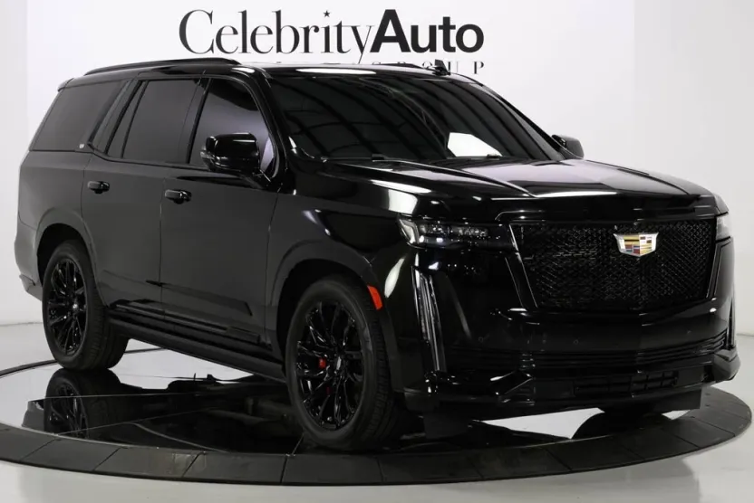 2023 Cadillac Escalade Sport photo 1
