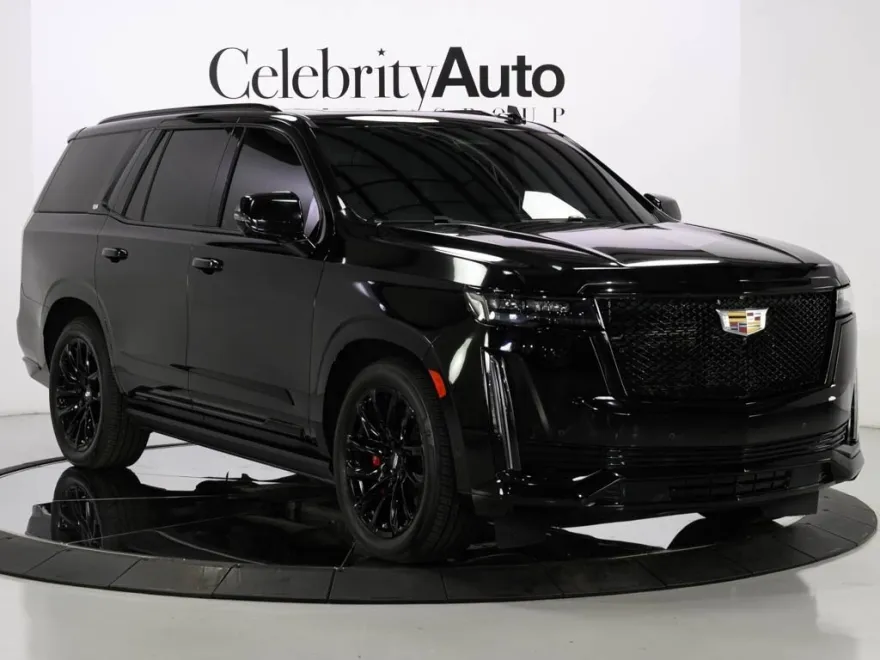 2023 Cadillac Escalade Sport photo 1
