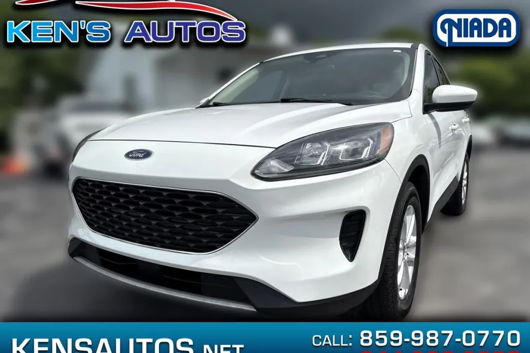 2020 Ford Escape SE photo 1