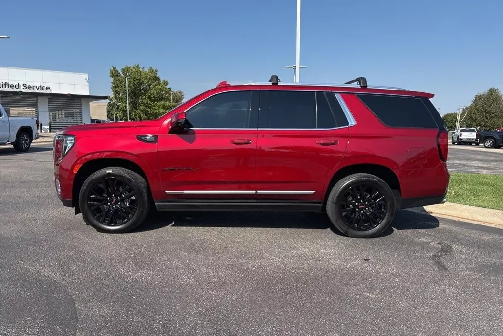 2024 Gmc Yukon Denali photo 1