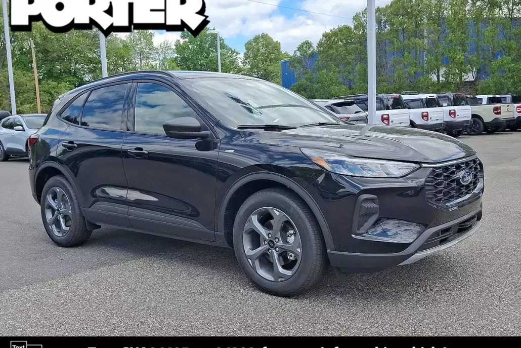 2025 Ford Escape ST-Line photo 1