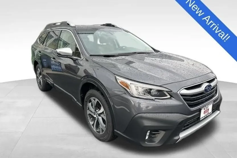 2022 Subaru Outback Touring XT photo 1