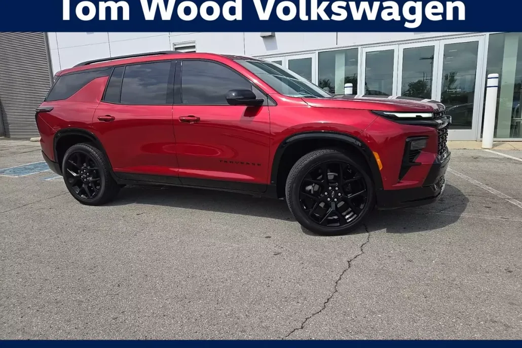 2024 Chevrolet Traverse RS photo 1