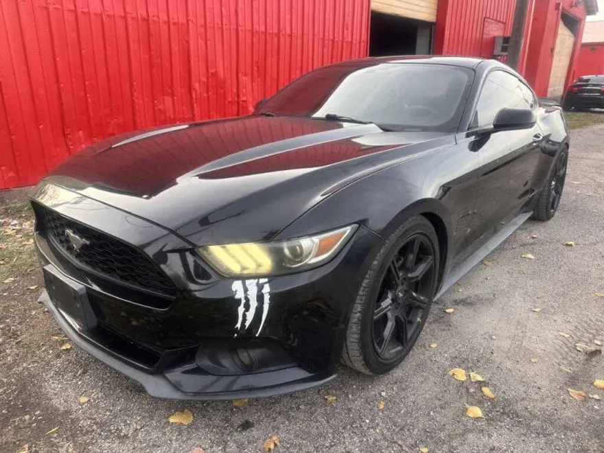 2015 Ford Mustang EcoBoost Premium photo 1