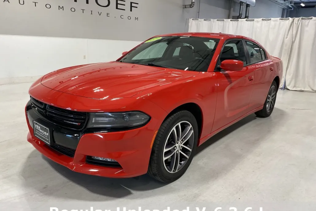 2019 Dodge Charger SXT photo 1