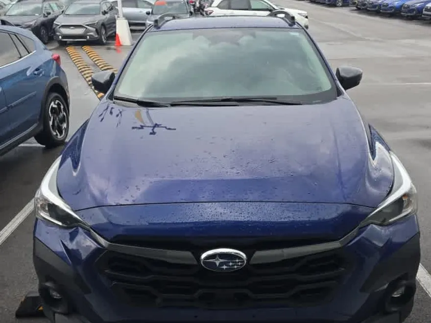 2024 Subaru Crosstrek Premium photo 1