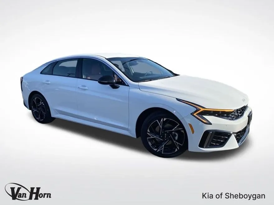 2026 Kia K5 GT-Line photo 1