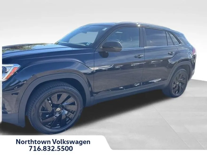 2026 Volkswagen Atlas Cross Sport SE Technology photo 1
