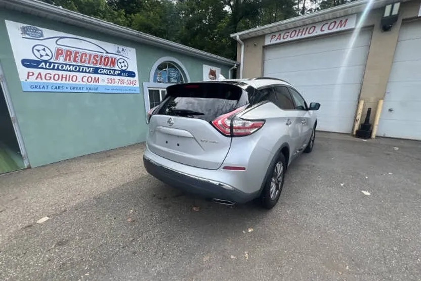 2018 Nissan Murano SV photo 1