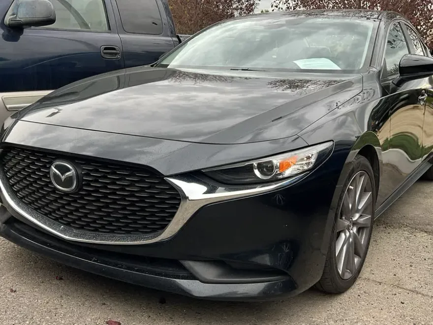 2021 Mazda Mazda3 Select Sedan photo 1