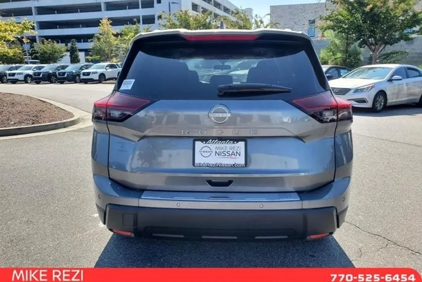 2025 Nissan Rogue SV photo 1