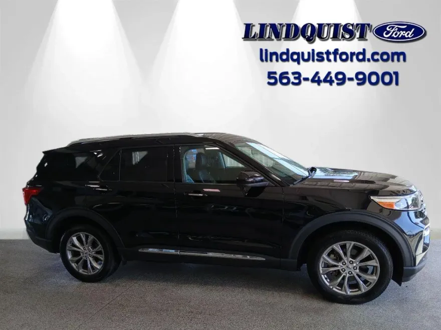 2022 Ford Explorer Limited photo 1