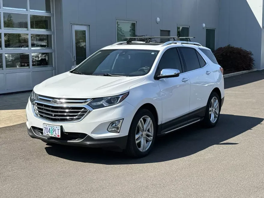 2019 Chevrolet Equinox Premier photo 1