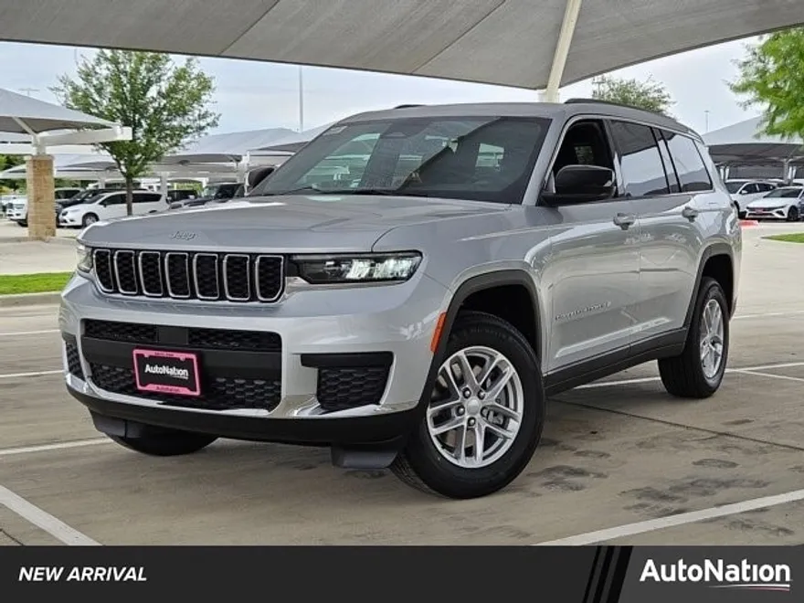 2025 Jeep Grand Cherokee Laredo X photo 1
