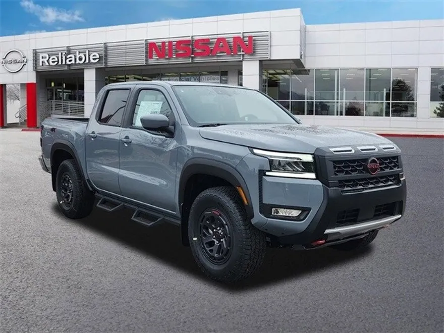 2025 Nissan Frontier PRO-4X photo 1