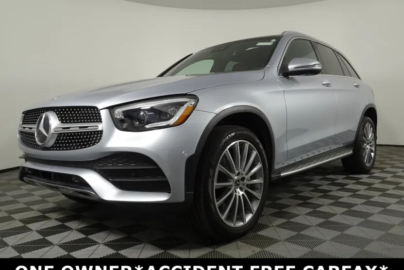 2022 Mercedes Benz GLC 300 4MATIC photo 1