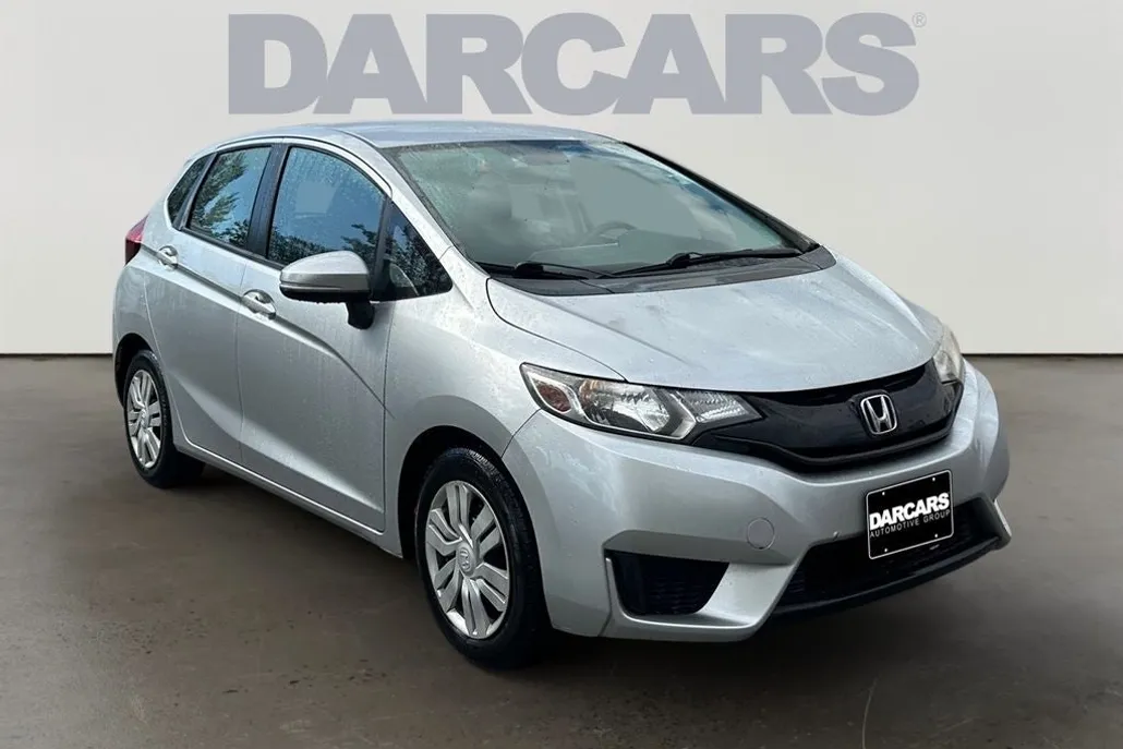 2016 Honda Fit LX photo 1