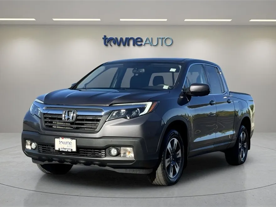 2019 Honda Ridgeline RTL-T photo 1