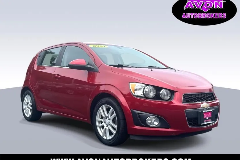 2014 Chevrolet Sonic LT photo 1