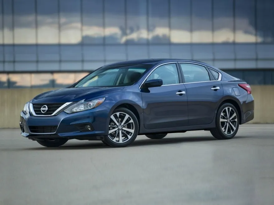 2016 Nissan Altima 2.5 SL photo 1