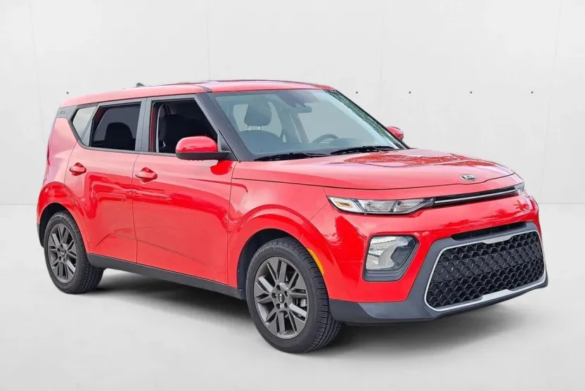 2021 Kia Soul S photo 1