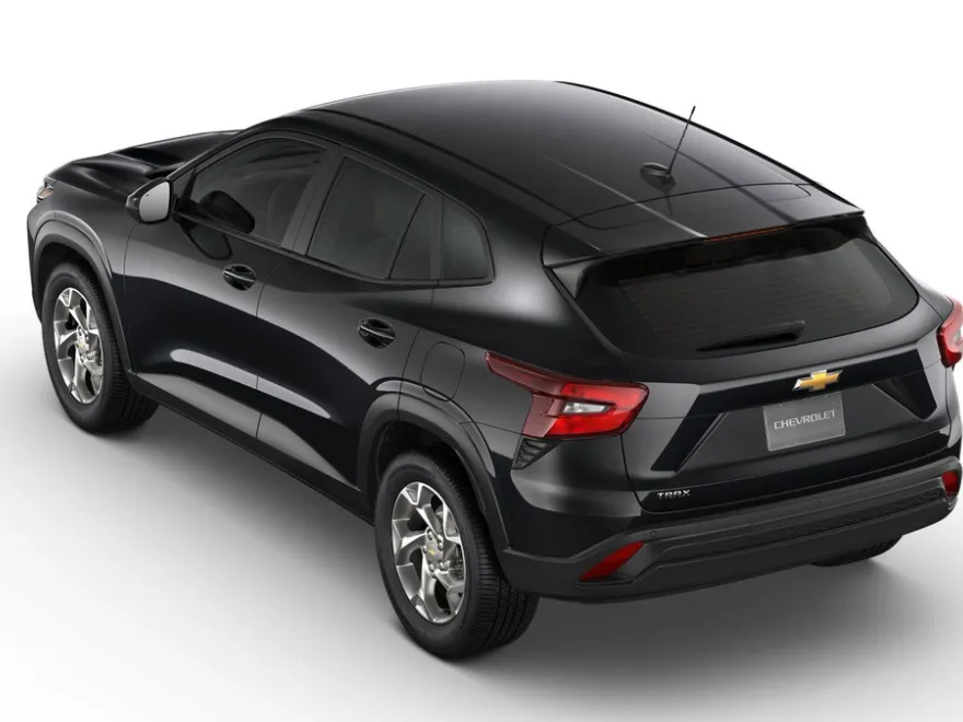 2026 Chevrolet Trax LS photo 1