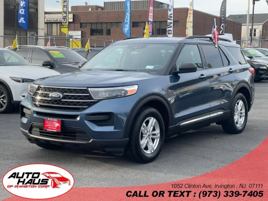 2020 Ford Explorer XLT photo 1