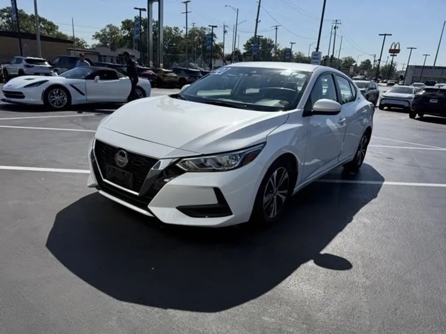 2020 Nissan Sentra SV photo 1