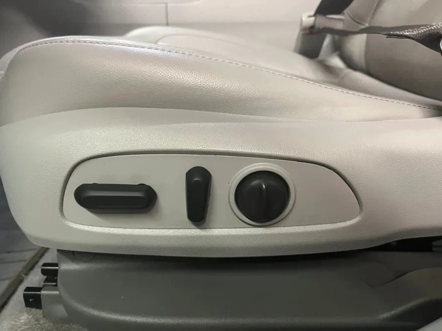 2019 Gmc Acadia SLT photo 1