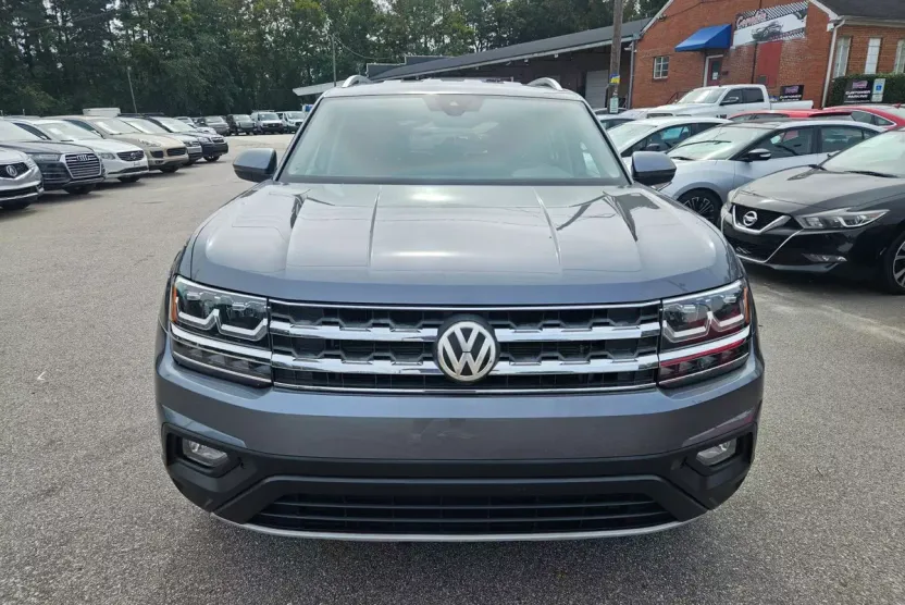 2018 Volkswagen Atlas V6 SE Technology photo 1