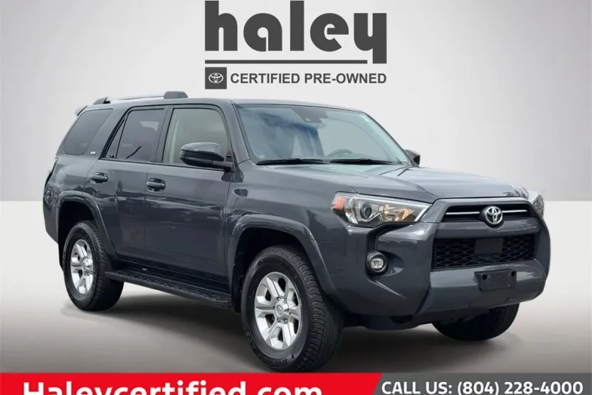 2024 Toyota 4Runner SR5 4WD photo 1