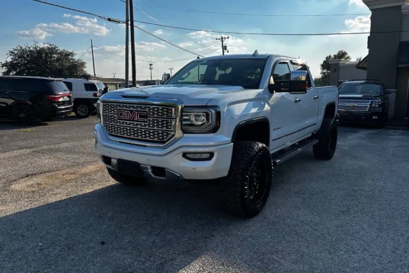 2017 Gmc Sierra 1500 Denali photo 1