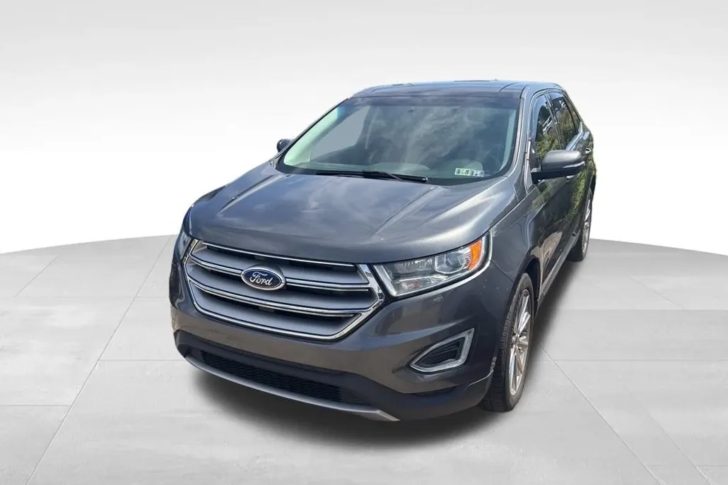 2018 Ford Edge Titanium photo 1