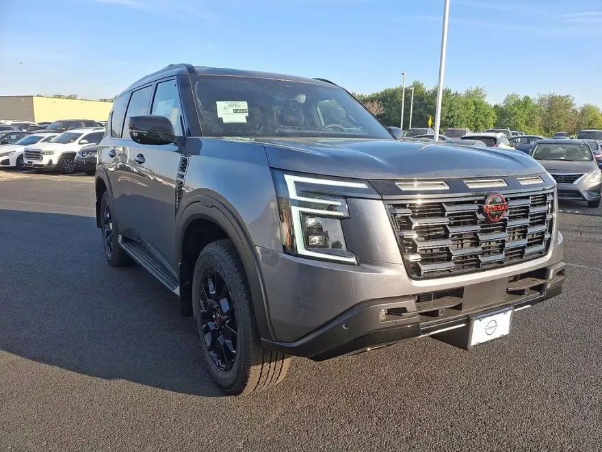 2025 Nissan Armada photo 1