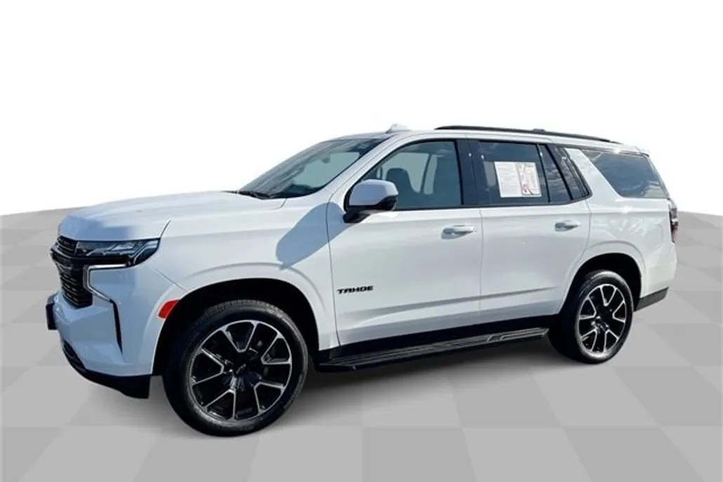 2024 Chevrolet Tahoe RST photo 1