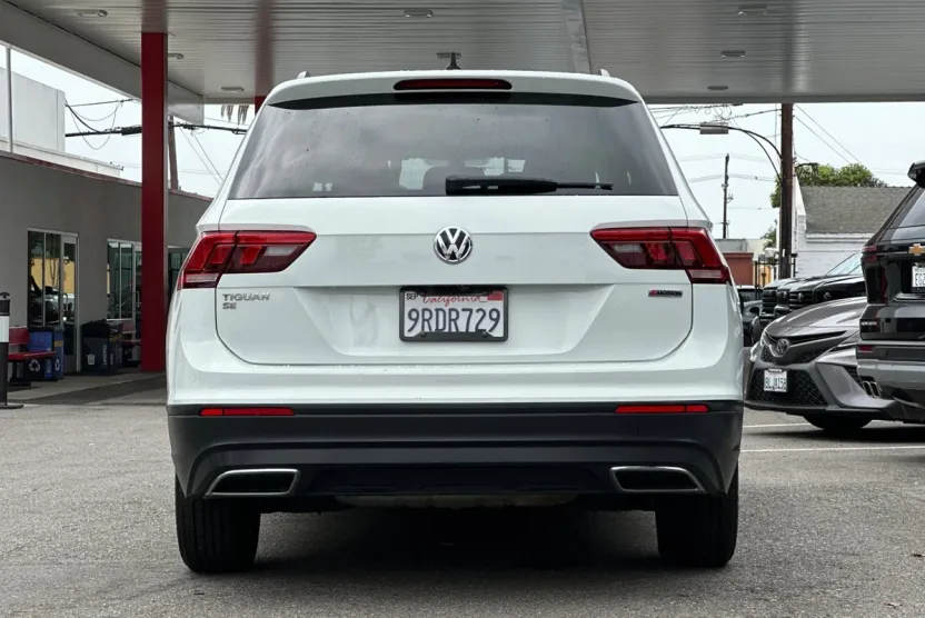2019 Volkswagen Tiguan SE photo 1