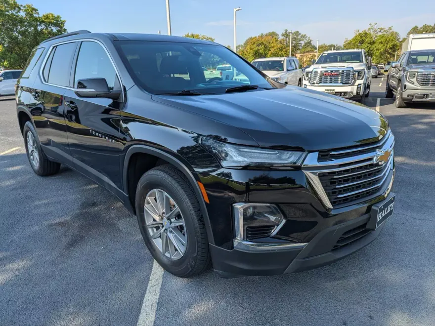 2022 Chevrolet Traverse Cloth photo 1