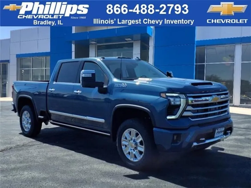 2025 Chevrolet Silverado 2500HD High Country photo 1