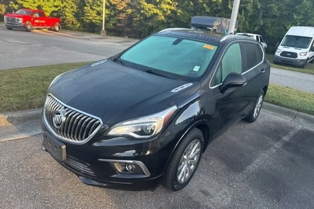 2017 Buick Envision Essence photo 1