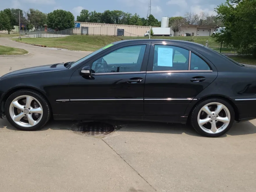2012 Ford Fusion SEL photo 1