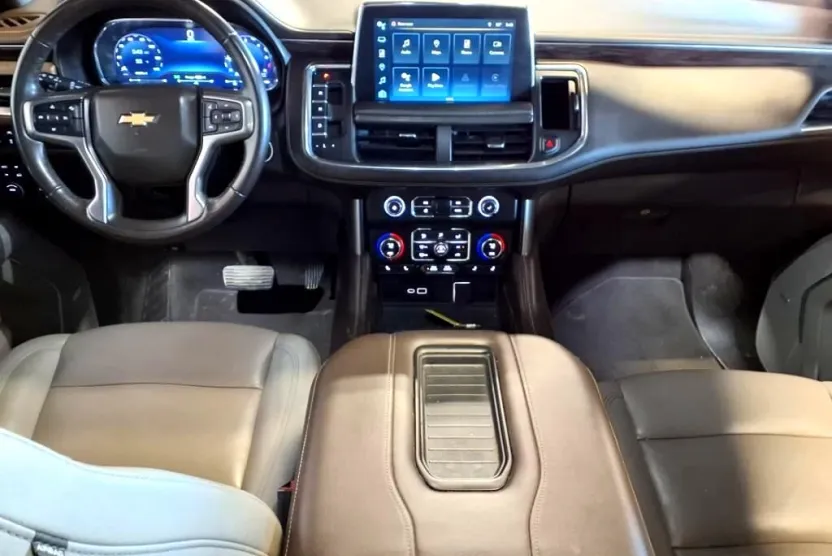 2023 Chevrolet Tahoe LT photo 1