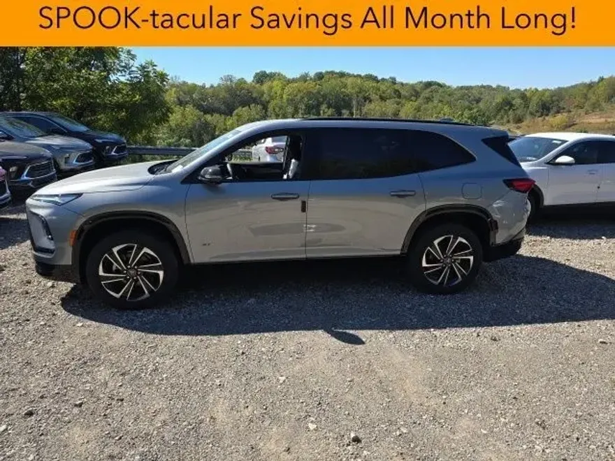 2026 Buick Enclave Sport Touring photo 1