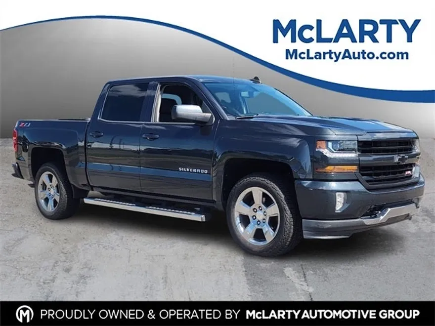 2018 Chevrolet Silverado 1500 LT2 photo 1