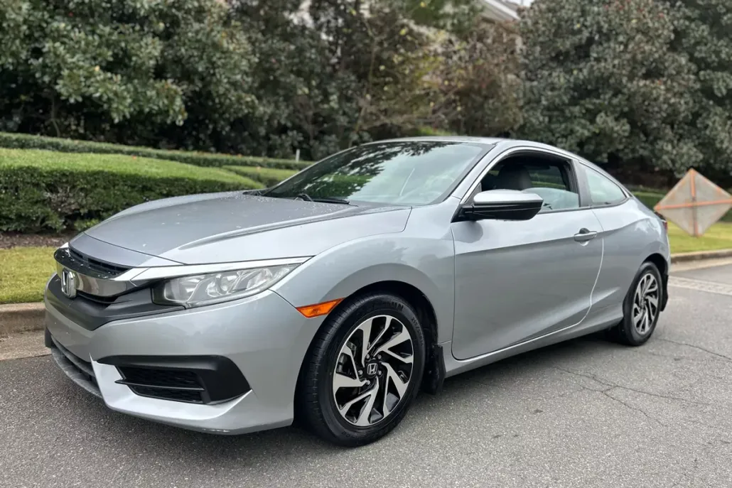2018 Honda Civic photo 1