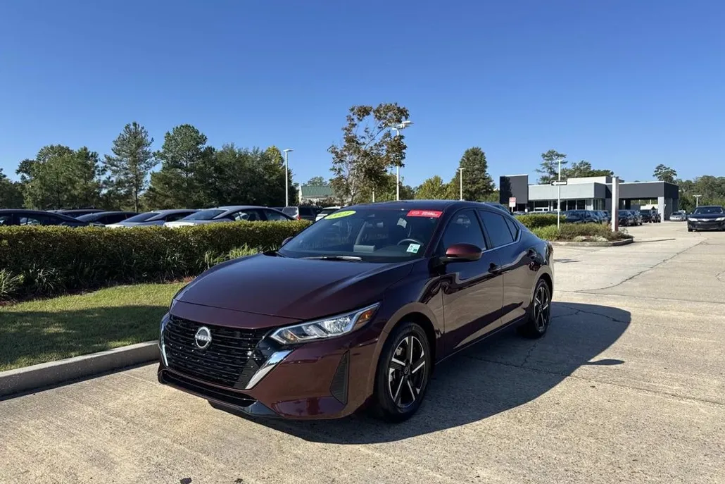 2025 Nissan Sentra SV photo 1