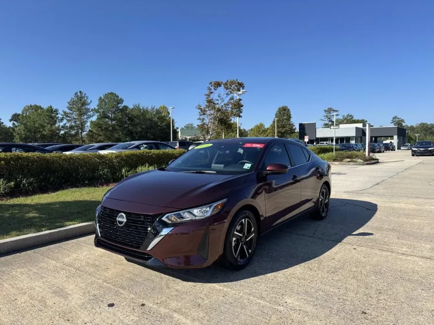 2025 Nissan Sentra SV photo 1