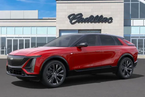 2025 Cadillac Lyriq Sport photo 2