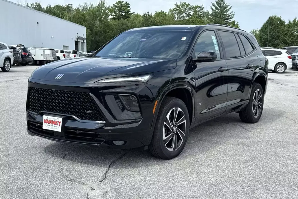 2025 Buick Enclave Sport Touring photo 1