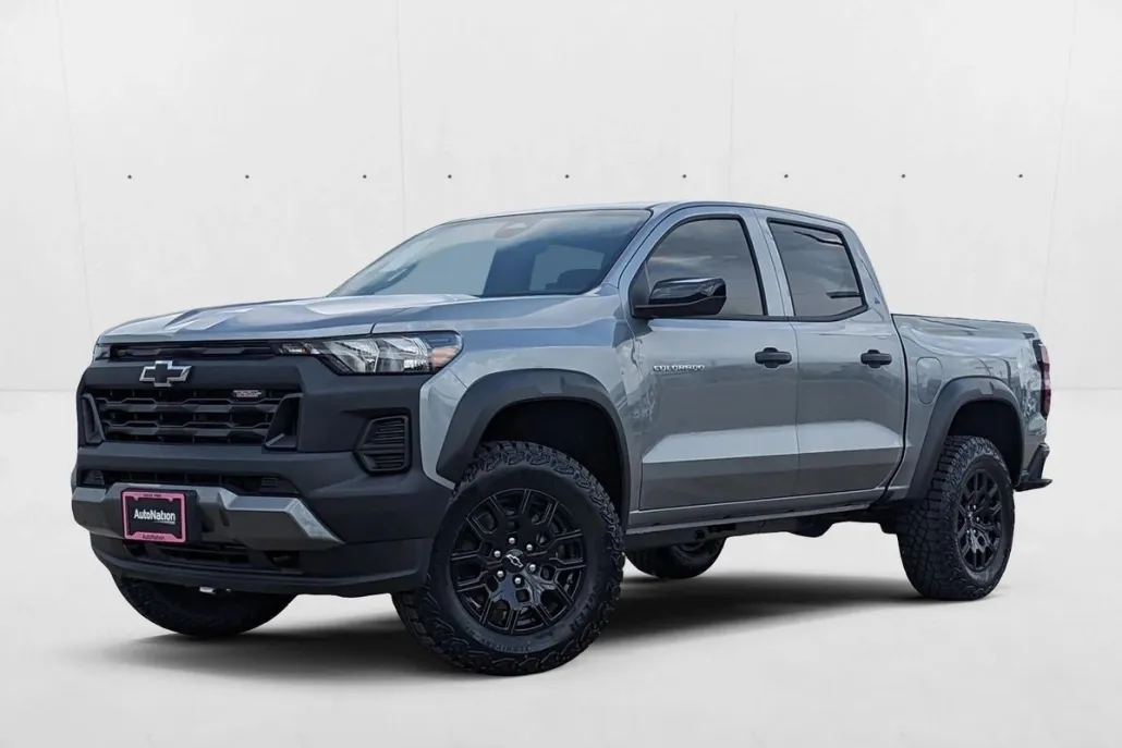 2026 Chevrolet Colorado Trail Boss photo 1