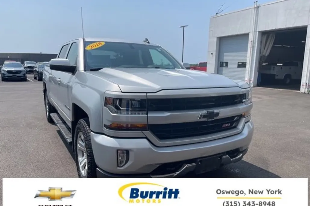 2018 Chevrolet Silverado 1500 LT photo 1